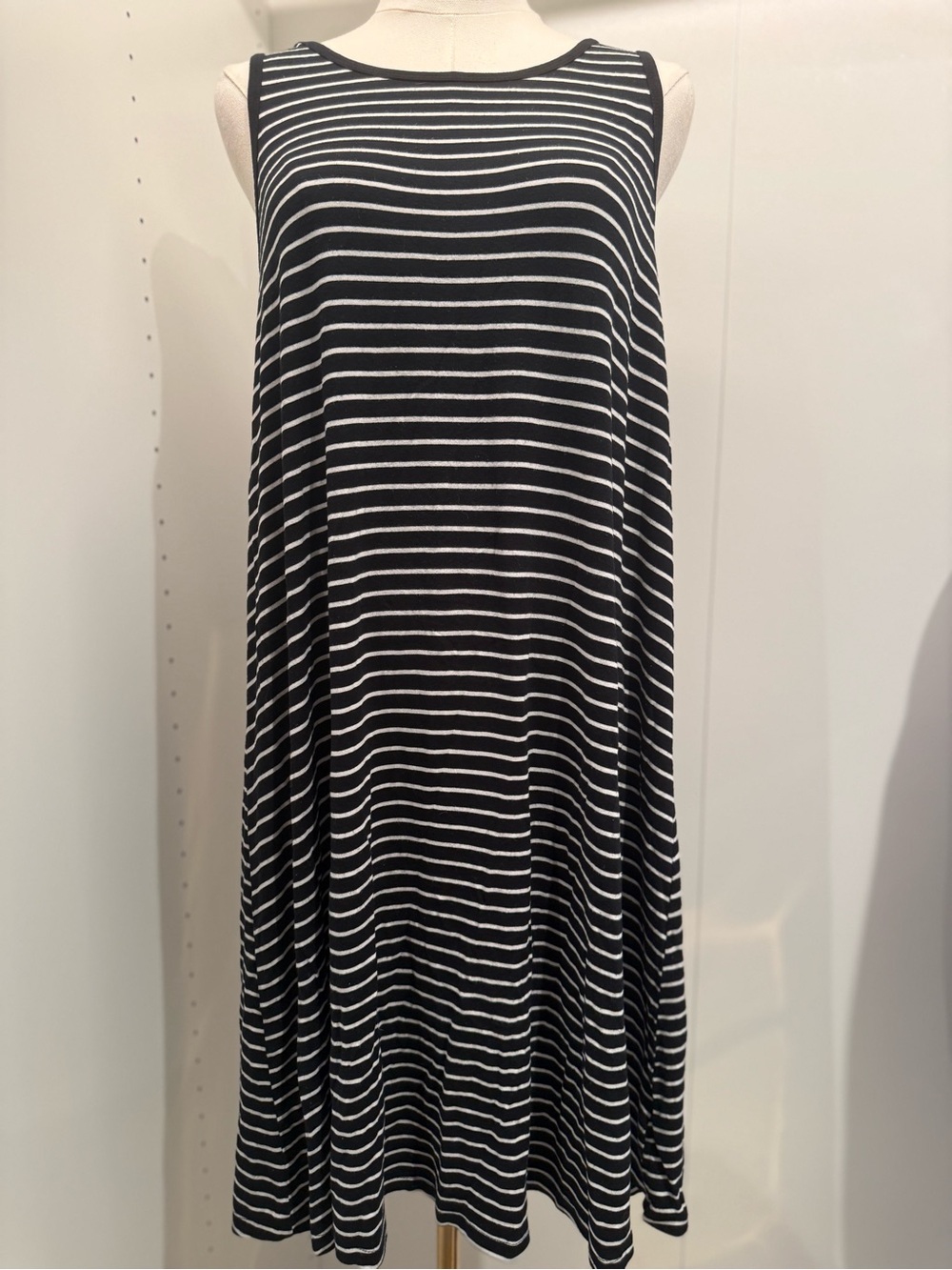 a new day Black and White Striped Sleeveless Midi Dress